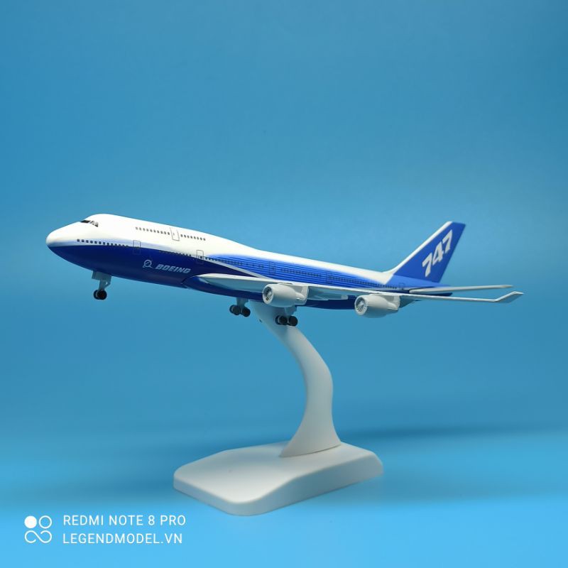 Mô hình máy bay Boeing 747 dài 20cm