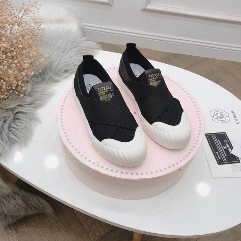 Giày slipon chun chéo mũi sò