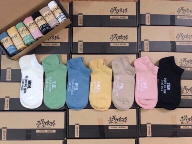 Set tất Monday-Sunday