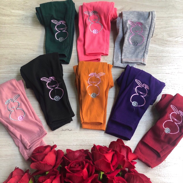 Legging len thỏ thêu
