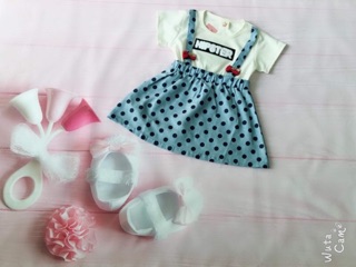 Váy giả yếm bé gái