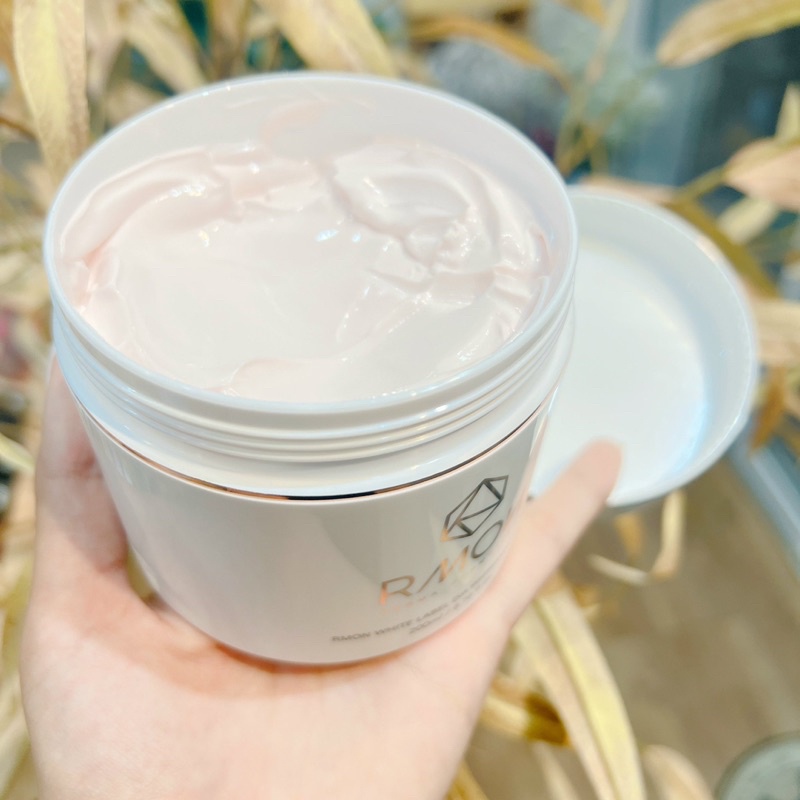 Kem Body Rmon Ủ Trắng Da - Không Thấm Nước Và Trắng Mịn Màng