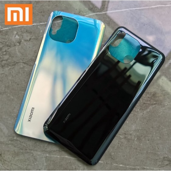 Nắp lưng Xiaomi Mi 11 - Chất liệu kính - Tặng kèm keo