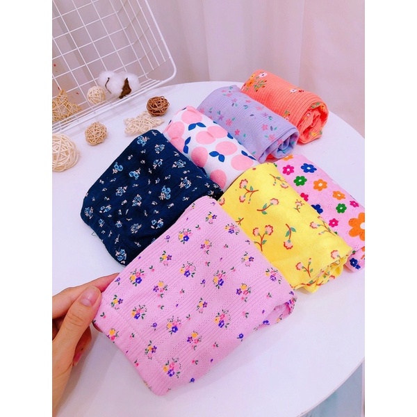 Quần thông hơi dài hoạ tiết màu 1-7