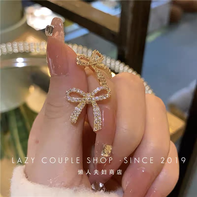 Bông tai nữ nơ đính đá lấp lánh phong cách Hàn Quốc