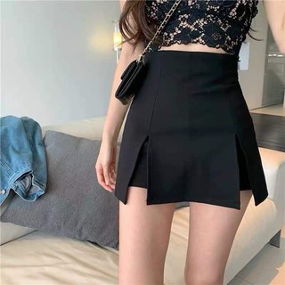 Chân váy xẻ