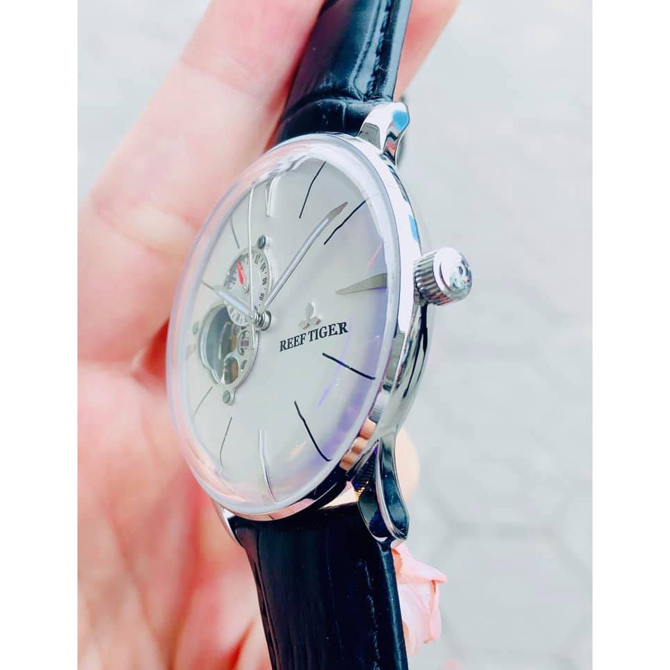 Đồng hồ nam Reef Tiger RGA8239 YWBH vở trắng