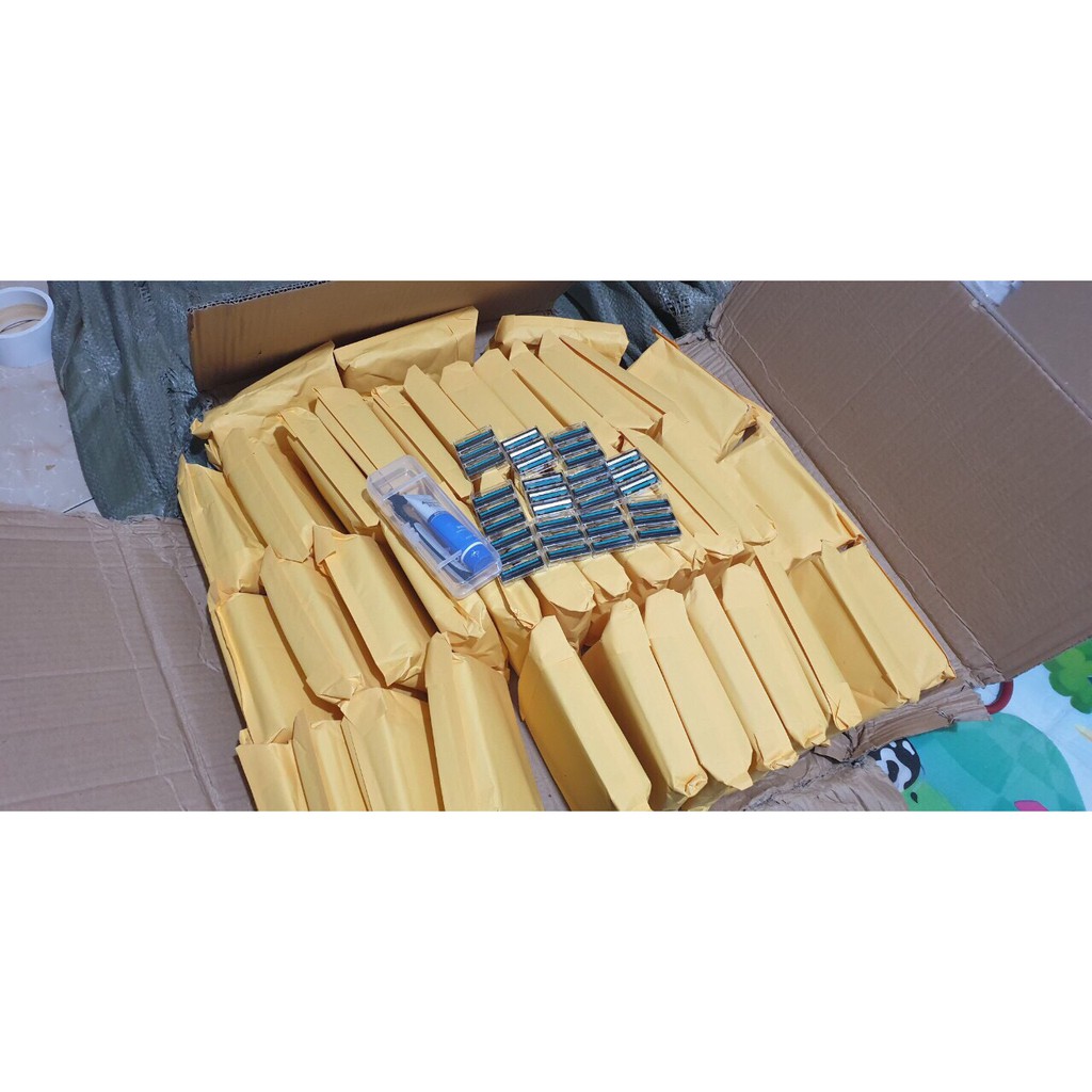 Bộ Dao Cạo Râu 36 Lưỡi Cho Nam_Tặng Kèm Kem Tạo Bọt