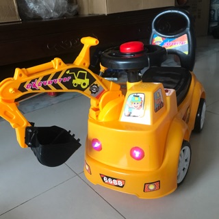 Xe cẩu chòi chân có nhạc và đèn LOẠI 1