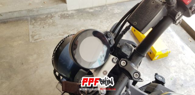 Yamaha XSR 155 900 ... PPF dán bảo vệ đồng hồ xe , xước tự phục hồi , PPF USA sử dụng 10 năm