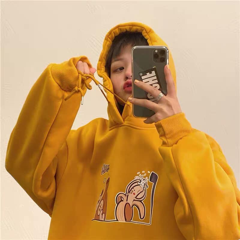 Áo hoodie nỉ in hình trái chuối siêu xinh.