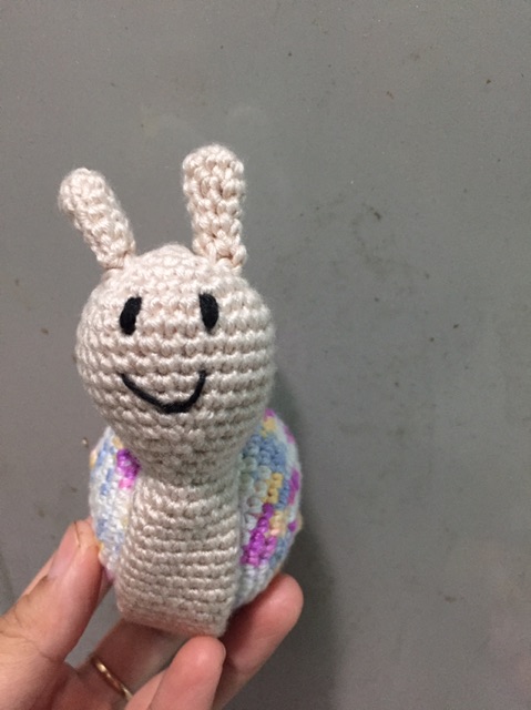 Ốc sên đan len handmade