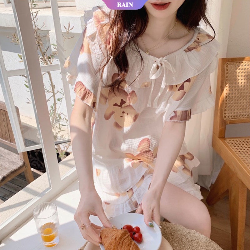 Bộ Đồ Ngủ Ngắn Tay Viền Bèo In Họa Tiết Hoạt Hình Gấu Dễ Thương + Quần Short Cho Nữ