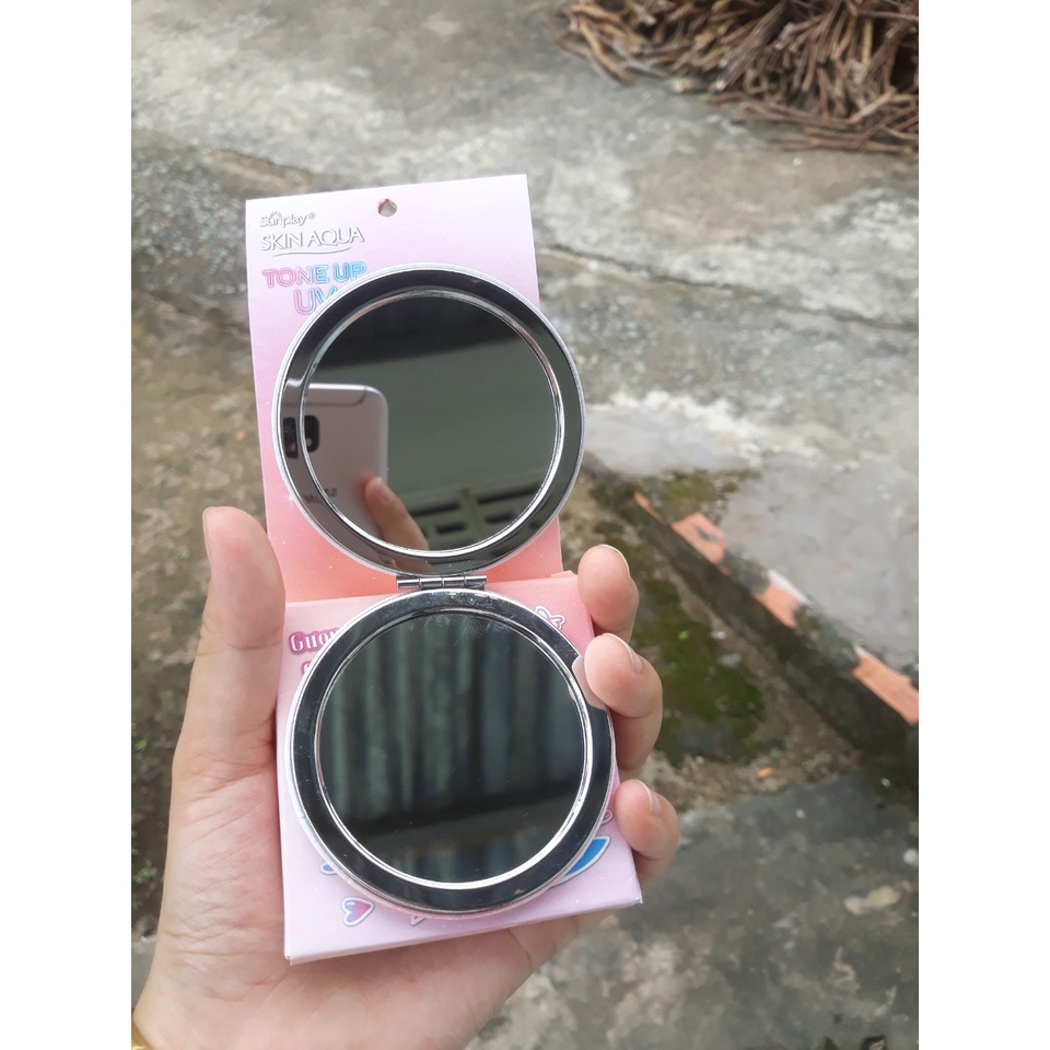 Gương Trang Điểm Cầm Tay gập đôi (Qùa tặng Sunplay Tone Up)