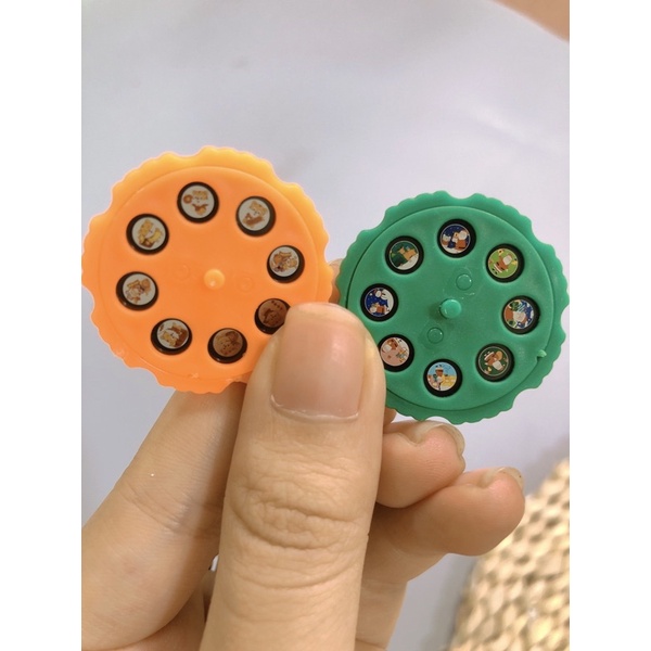 Đèn pin chiếu hình ảnh cho bé thoả thích khám phá hoa quả, động vật, côn trùng, phương tiện, siêu nhân...