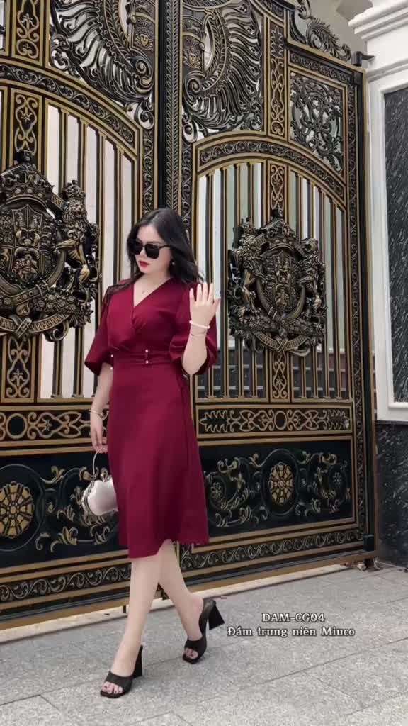 Đầm trung niên thiết kế Bigsize MIUCO tặng mẹ,cổ chéo nhún ngực, kiểu dáng thanh lịch và sang trọng, đầm dự tiệc CG04 | BigBuy360 - bigbuy360.vn