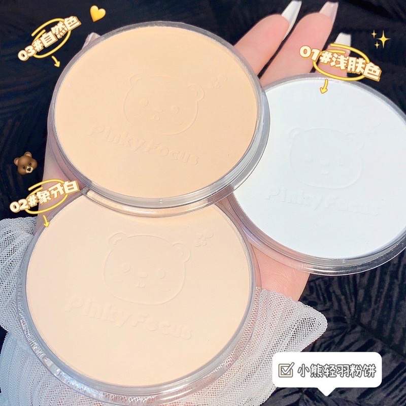 Phấn phủ dạng nén Pinky Focus tặng kèm bông mút