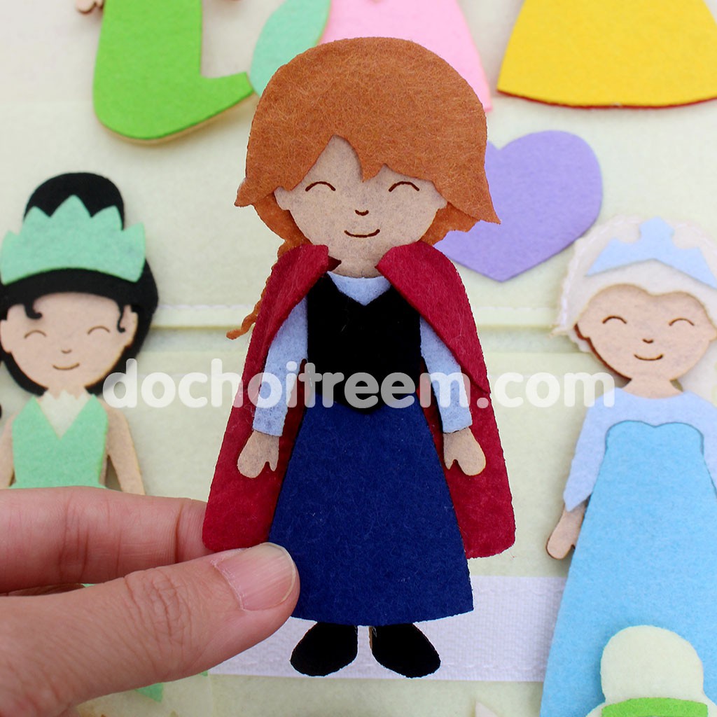 Sách vải giáo dục chủ đề lâu đài và 12 công chúa Disney