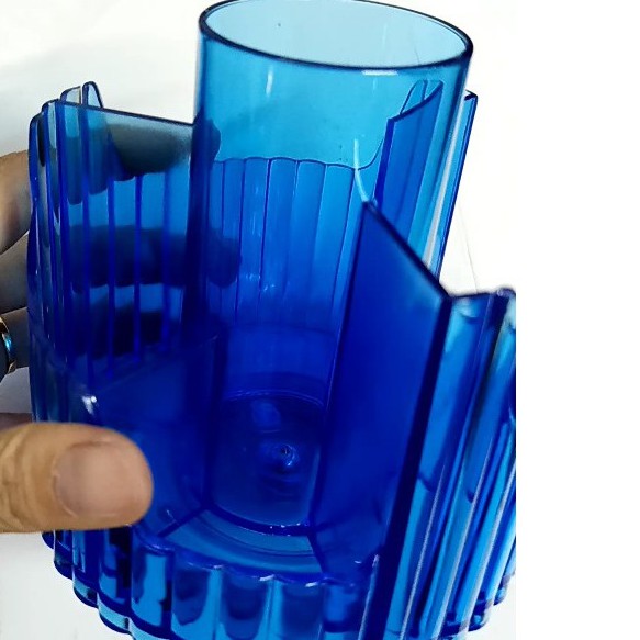 Khay bút cắm bàn mã 3005 xoay 360 độ giao màu ngẫu nhiên