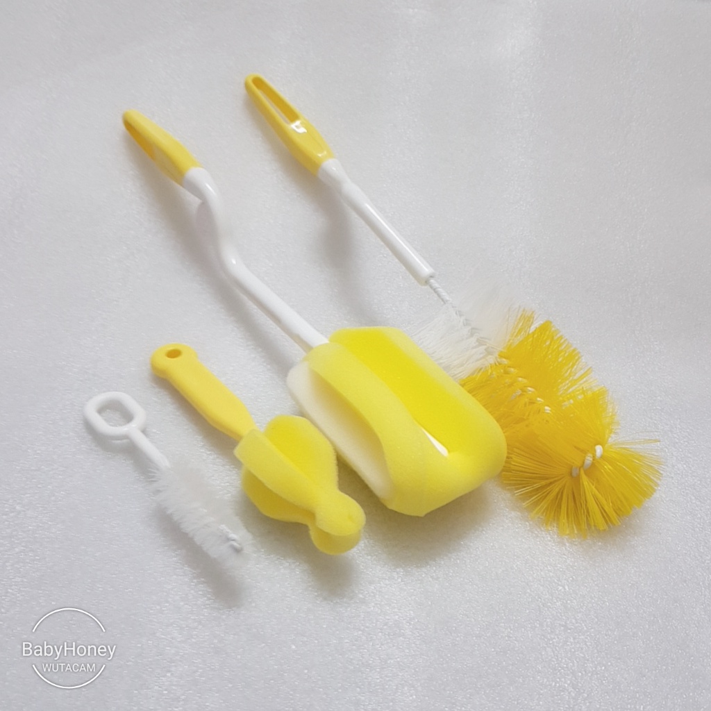 Bộ cọ rửa bình sữa núm ti 4 chi tiết