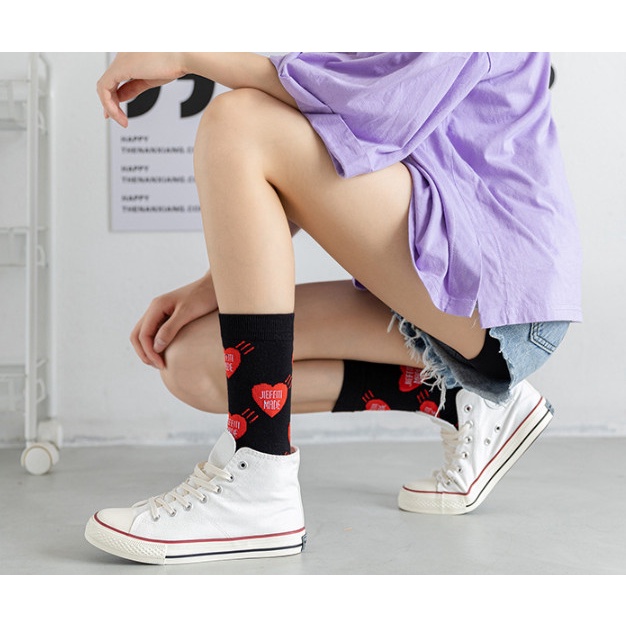 Vớ Tất nữ hình trái tim phong cách Hàn Quốc siêu dễ thương và xinh xắn.