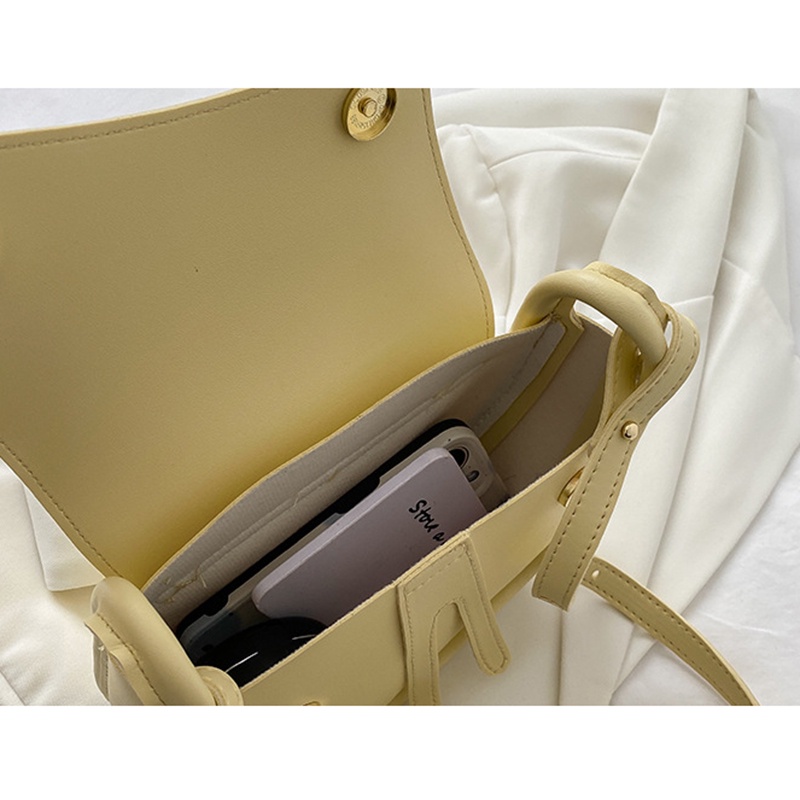 Túi đeo chéo IELGY có khóa nam châm thời trang đơn giản cho nữ