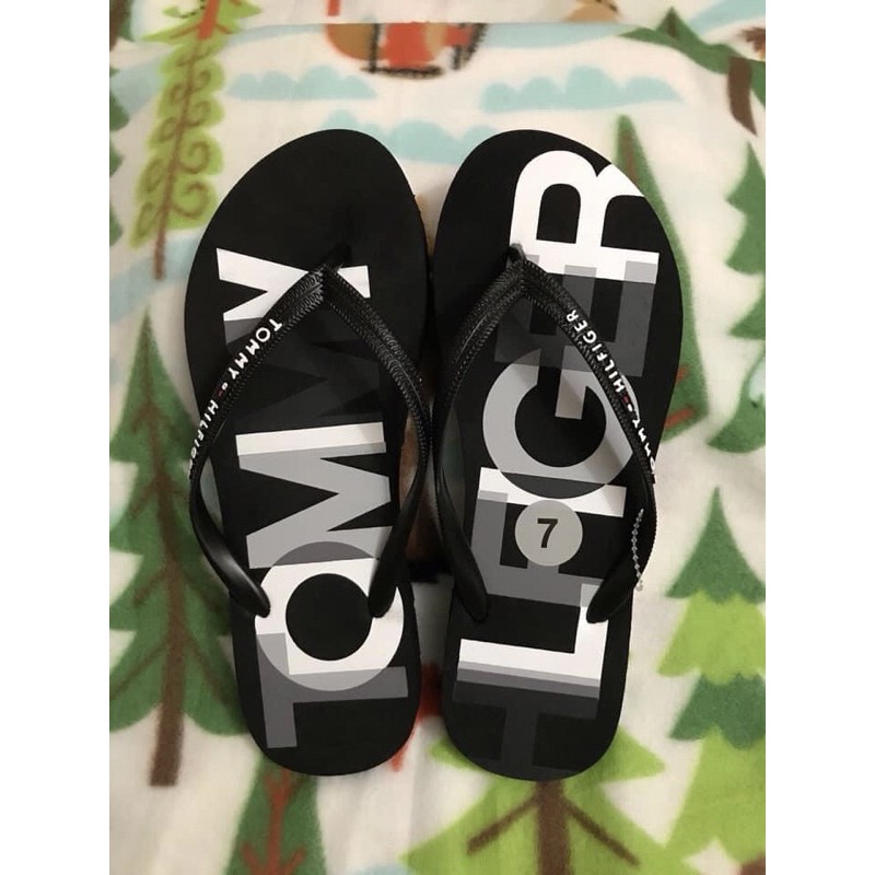 💚Dép kẹp tomy size 7 là  mang rất êm chân , giúp bạn thật tre trung , năng động và tự tin và sẽ thoải mai khi đi😊