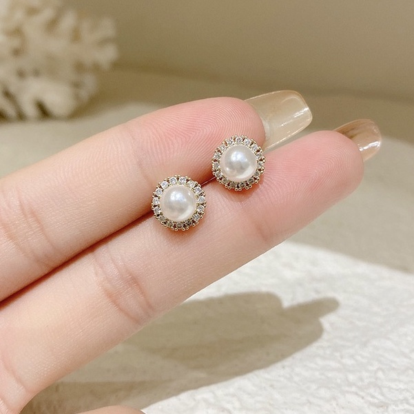 Khuyên nụ viền đá cực xinh sang NU300