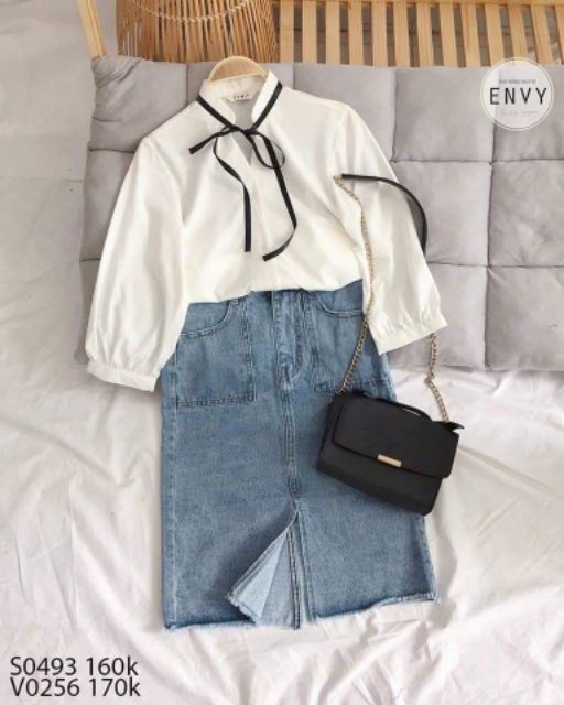 Chân váy jean xẻ trước | BigBuy360 - bigbuy360.vn