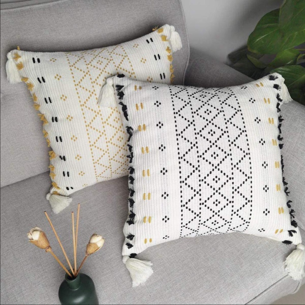 Vỏ Gối Phối Tua Rua Phong Cách Bohemian Trang Trí Phòng Khách