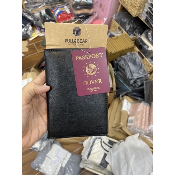Ví đựng pasport nam hàng hiệu Pullbear