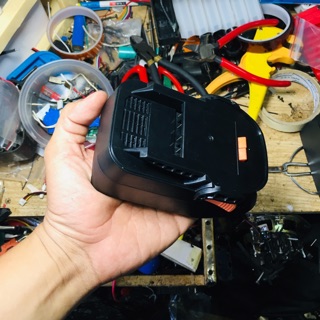 Nsv pin linh kiện Aeg 18v pin linh kiện ridgid 18v 4ah nhận sạc zin hoặc adapter