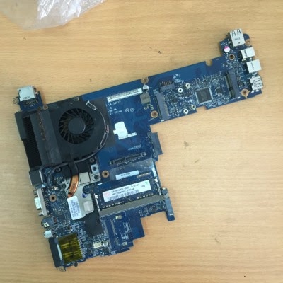 MAINBOARD HP Elitebook 2540P, i7 , VGA share hàng zin bóc máy