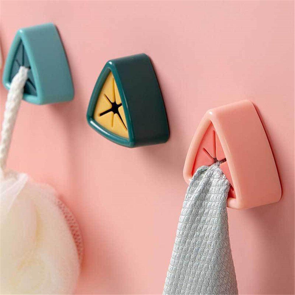 LEISURE Towel Holder Bathroom Tool Portable Wash Cloth Hook Punch Free