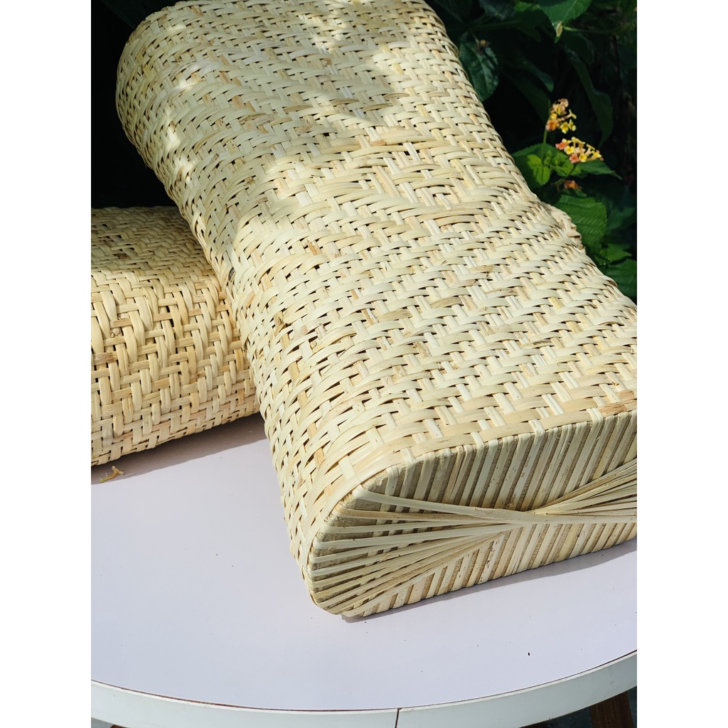 Gối Mây Tự Nhiên Và Sợi Nhựa Giả Mây Đan Thủ Công Tỉ Mỉ, Tinh Tế, An Toàn / Dùng Cho Gia Đình, Khách Sạn, Homestay