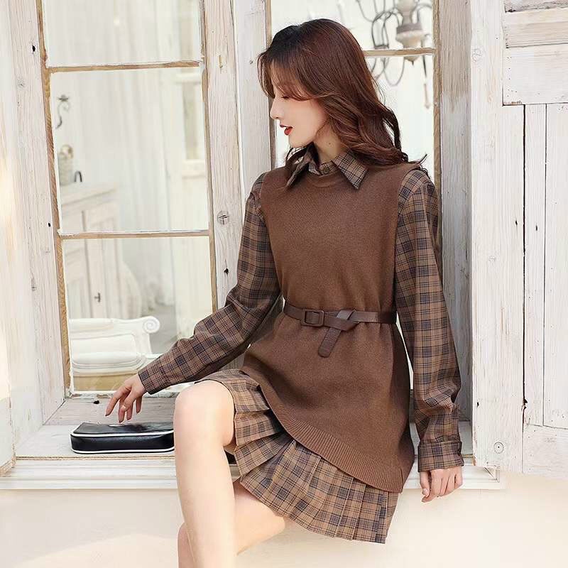 Sét gile + váy kẻ