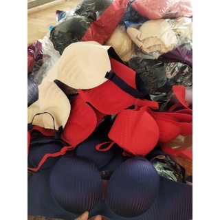 3 cái áo ngực màu ngẫu nhiên