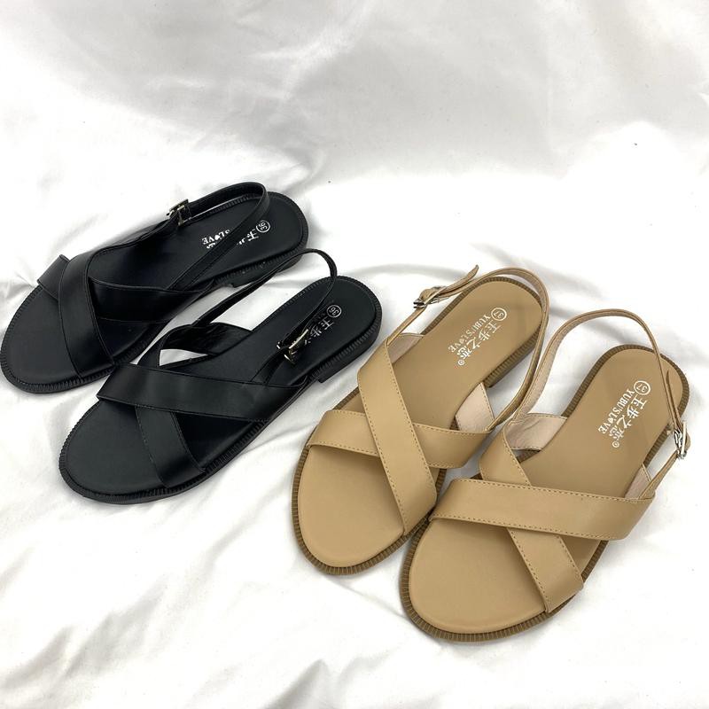 Giày sandal nữ mã BBS15 trẻ trung, phong cách đơn giản có 2 màu kem và đen