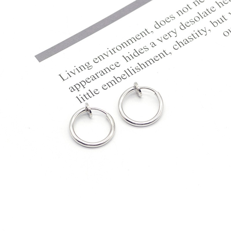 Khuyên tai nam tròn dạng kẹp KC Asta Accessories màu bạc đen đẹp - HT KC (1 chiếc)