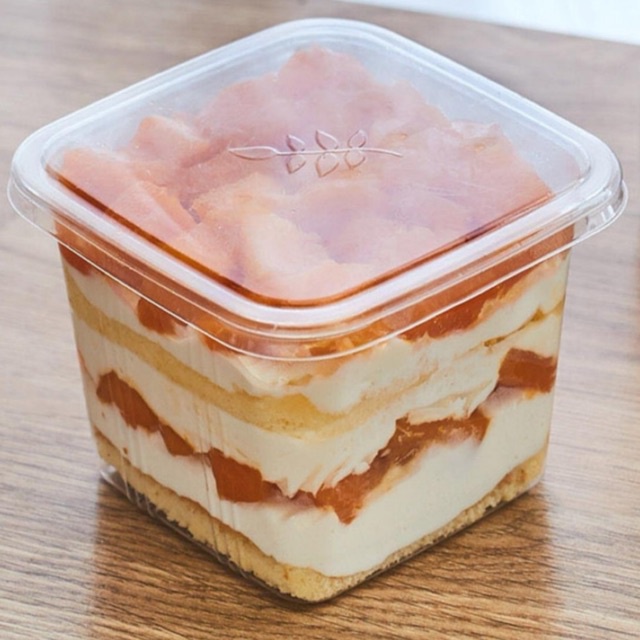 Sỉ 50 Hộp Nhựa Vuông Đựng Bánh Tiramisu/Mousse Kích Thước 10x10cm Hàng Cao Cấp