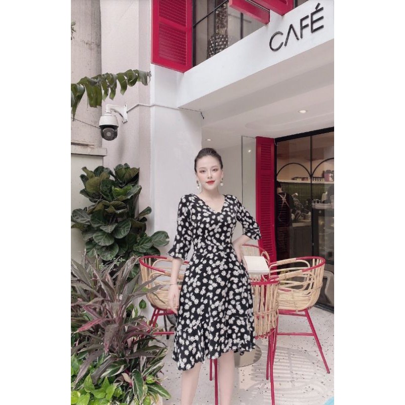 đầm xòe bông cúc tay lỡ xanh đen