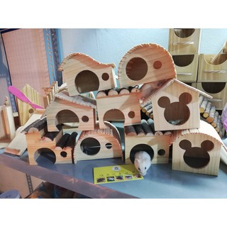 Nhà Ngủ GỖ Thông mini cho hamster hoặc trưng bày .