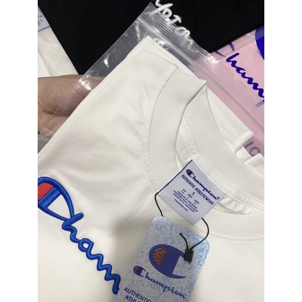 Áo thun Champion thêu