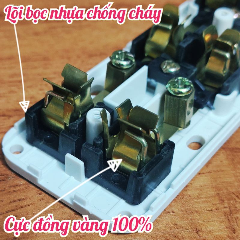 Ổ cắm điện 3 ổ không dây OMINSU cao cấp chịu tải 3000W