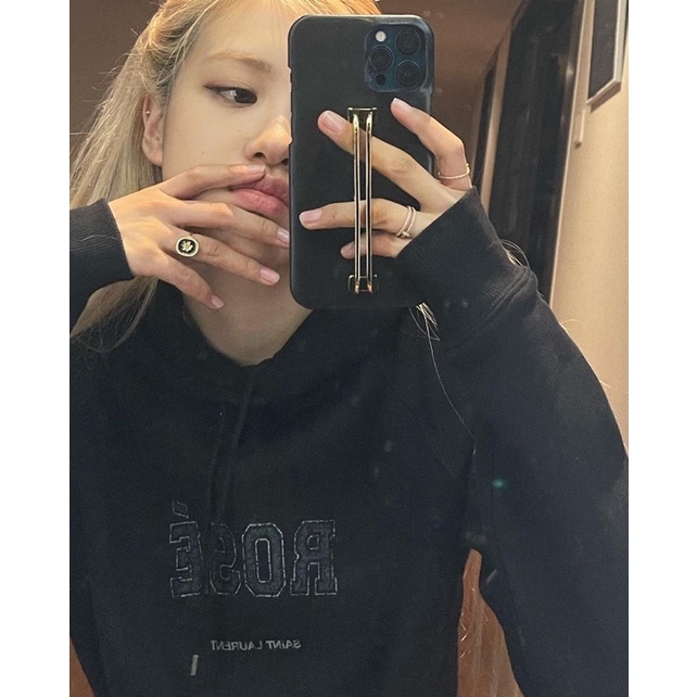 Áo hoodie in chữ Rosé Blackpink