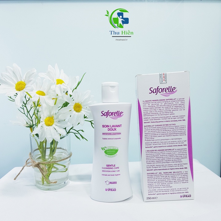 Dung dịch vệ sinh phụ nữ Saforelle Gentle Cleansing Care chăm sóc da nhạy cảm làm sạch vùng kín