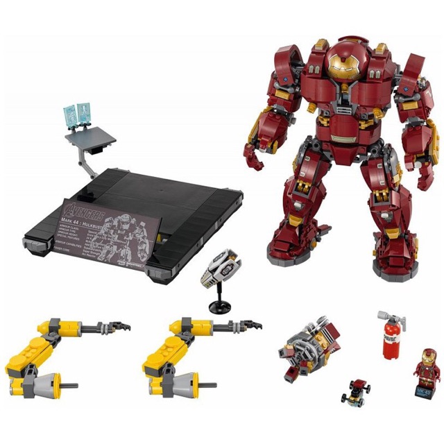 Lắp ráp bộ giáp Hulkbuster của Người sắt Iron man