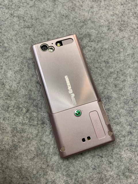 Điện thoại Sony Ericsson T700 Pink Zin chính hãng