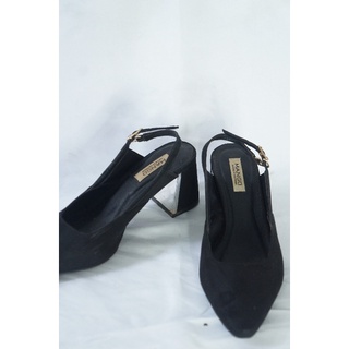 GIÀY CAO GÓT ĐẾ VUÔNG BẠC MŨI NHỌN MANGO SIZE 35