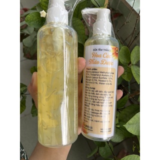 SỮA TẮM TRẮNG HOA CÚC 250ml